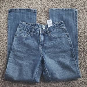 Ladies Levi's signature jeans
